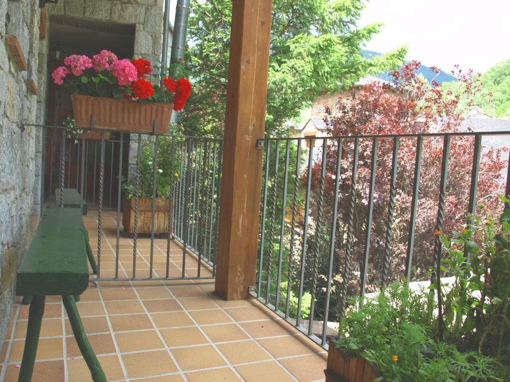 Hotel La Farga Ripoll Buitenkant foto