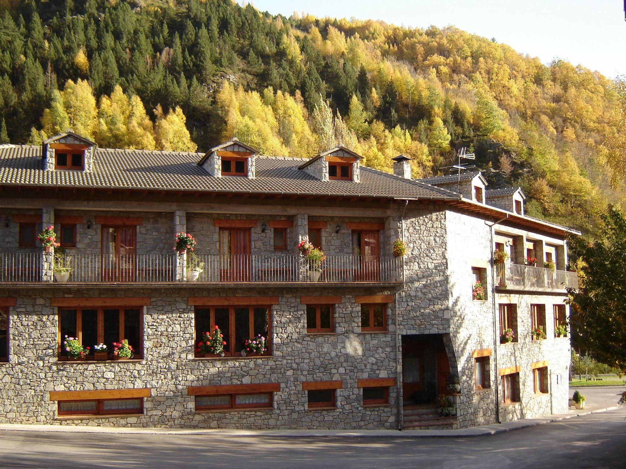 Hotel La Farga Ripoll Buitenkant foto