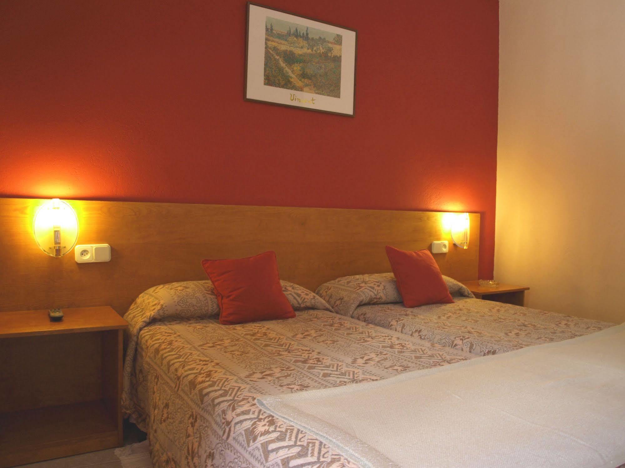 Hotel La Farga Ripoll Buitenkant foto