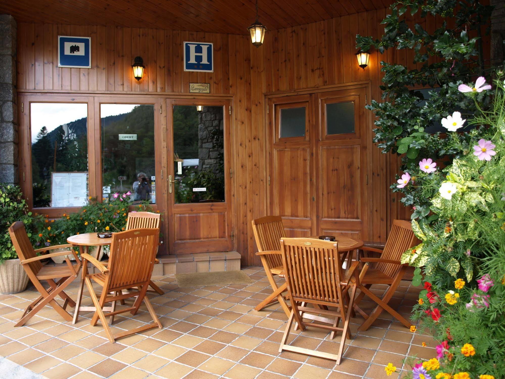 Hotel La Farga Ripoll Buitenkant foto